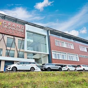 Grand Signature Hotel & Spa